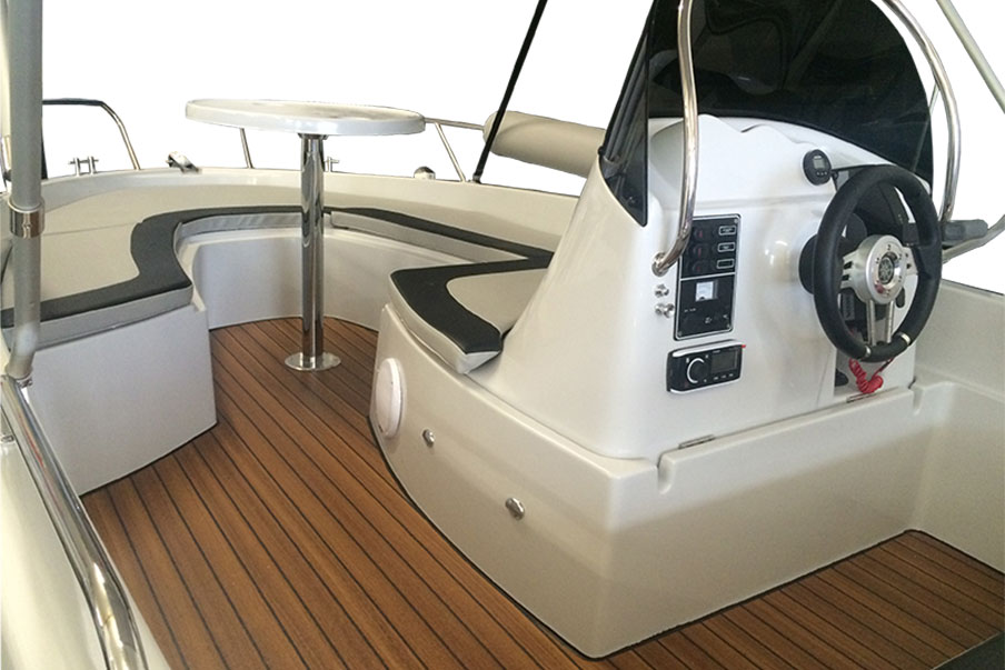 Marino 450 open Teakdeck-Optik
